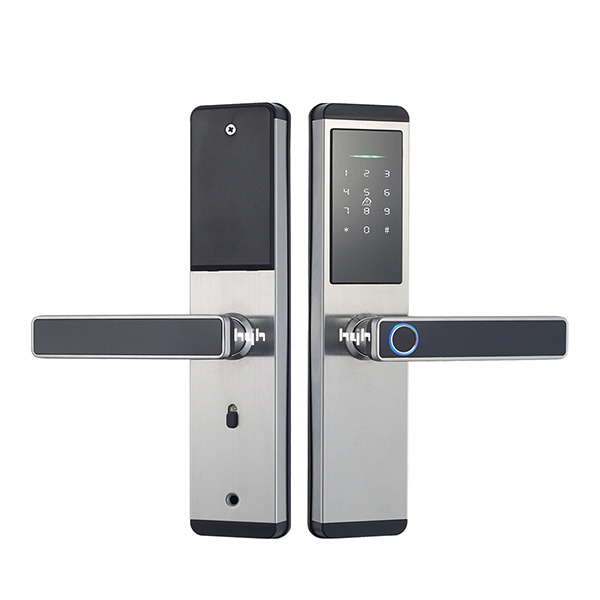 Guarding Your Space: Exploring Remote Monitoring Capabilities and User Privacy in Smart Door Locks