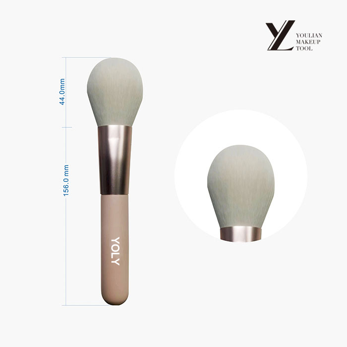 Elevating Beauty Standards: Special Features of the Large Blush Brush for Enhanced Performance and Durability