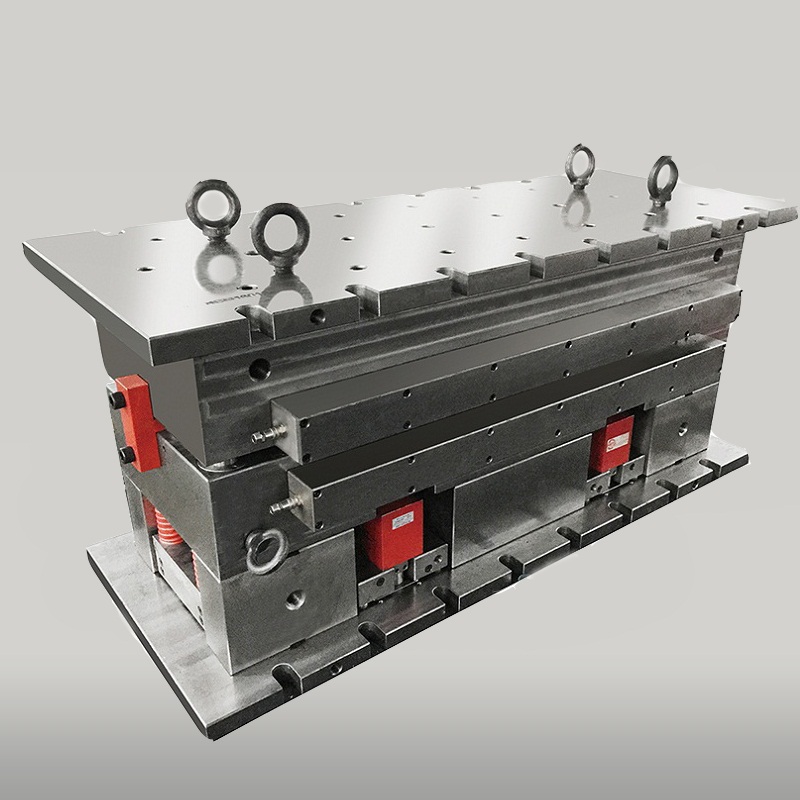 Navigating Shipping and Logistics: Exporting LFT Molds to Iran