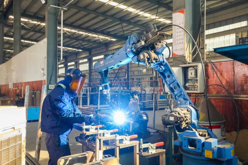 Unveiling China's Top Manufacturers: Find Your Reliable Solar Panel Roof Mounts Supplier