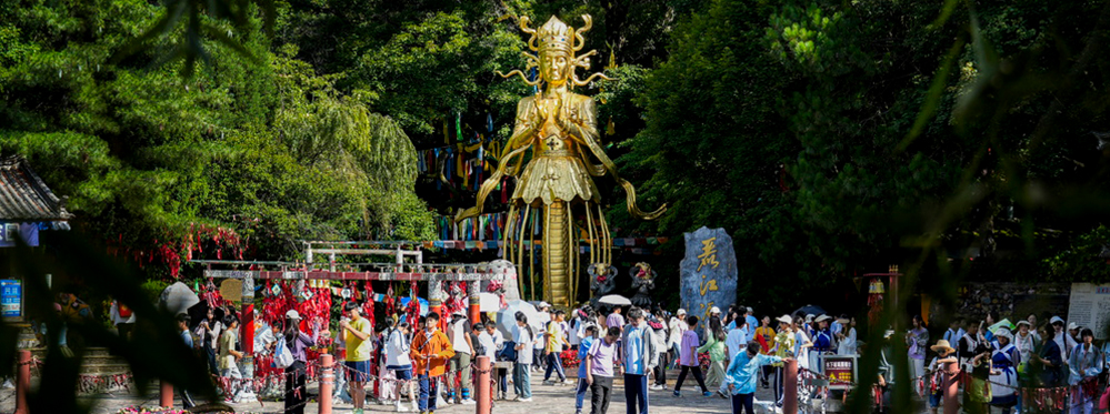 Must-See Cultural Attractions in Lijiang at the Foot of Jade Dragon Snow Mountain