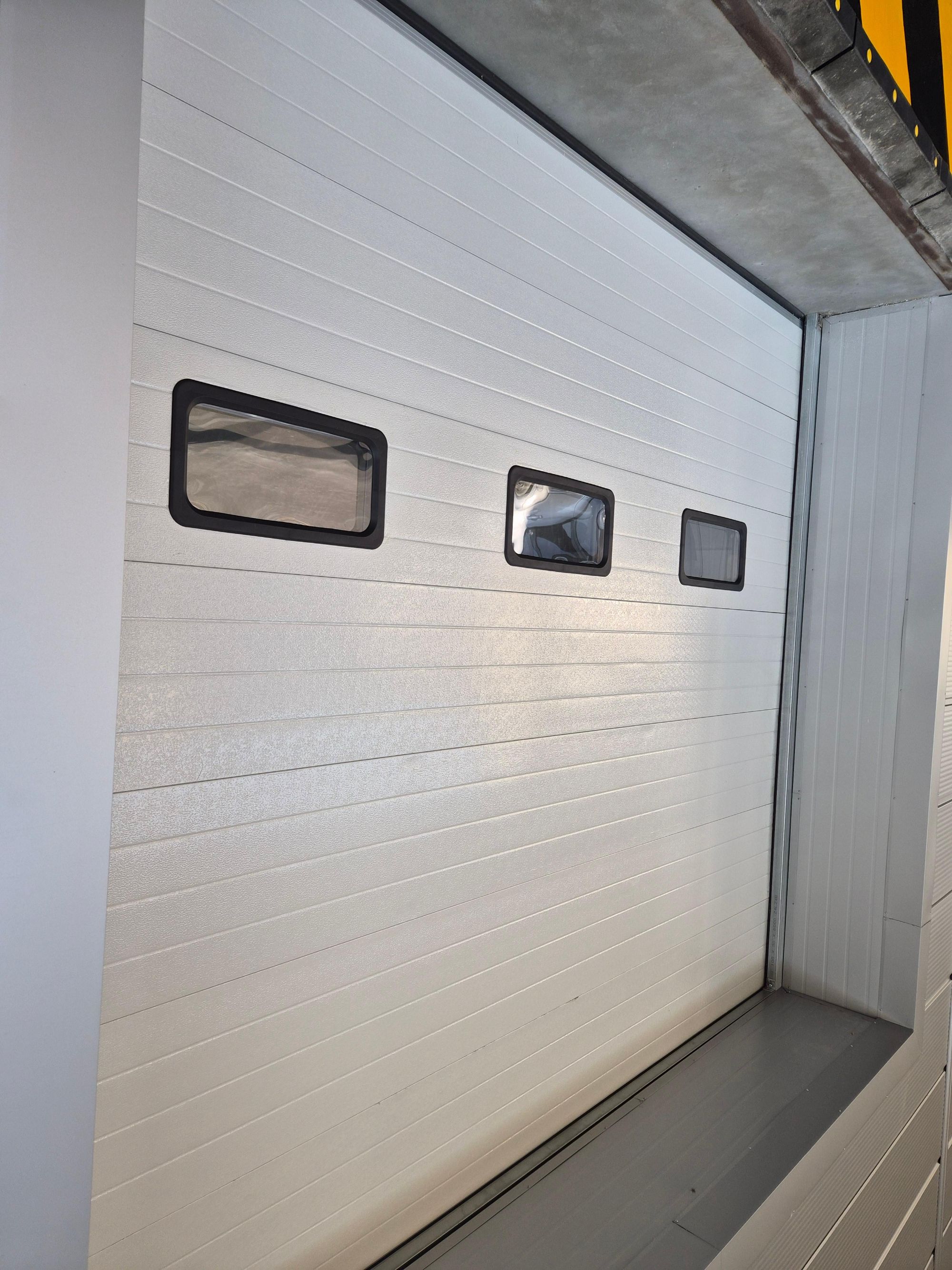 Best Industrial Sectional Door Options for Heavy-Duty Facilities